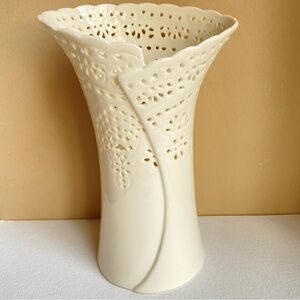 Skye McGhie Cream Lace large vase fine porcelain pierced wrap around 9 inches